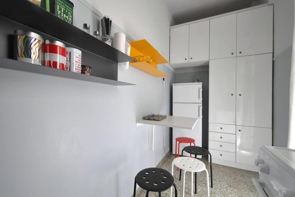 Nice Apartment Near City Center Atina Dış mekan fotoğraf