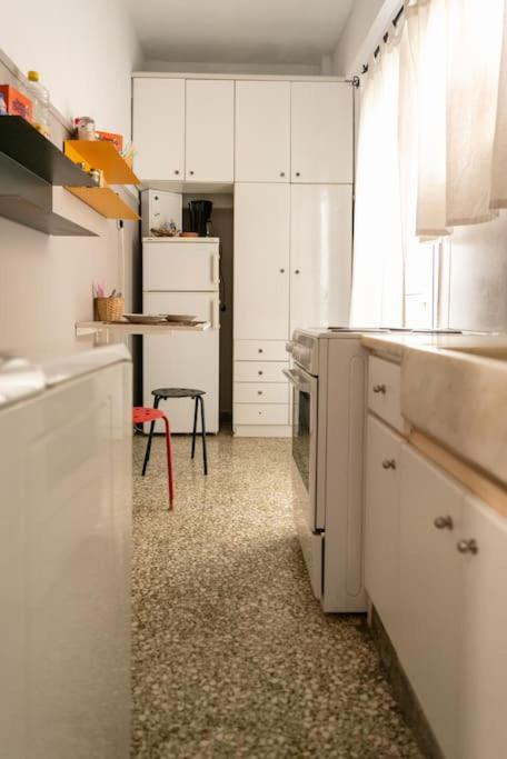 Nice Apartment Near City Center Atina Dış mekan fotoğraf