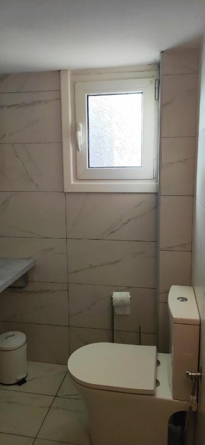 Nice Apartment Near City Center Atina Dış mekan fotoğraf